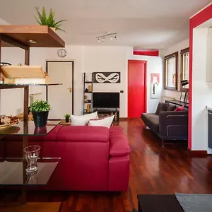 Accomodo Mib15 Bivano Navigli Milán